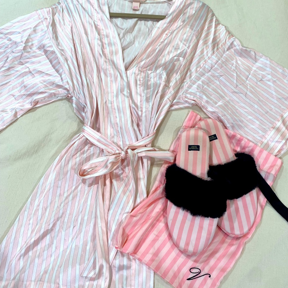 Victoria’s Secret Robe and Slippers